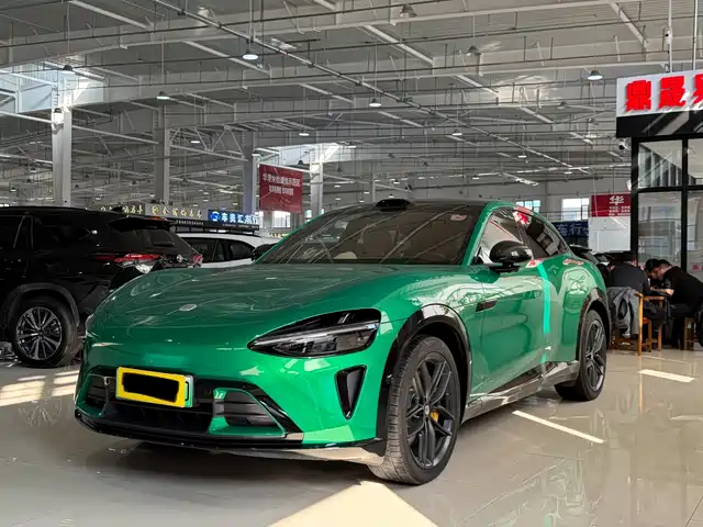 XIAOMI CAR XIAOMI YU7 2025