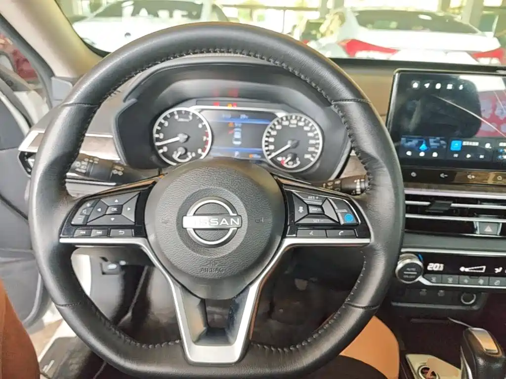 Nissan Teana — миниатюра 11