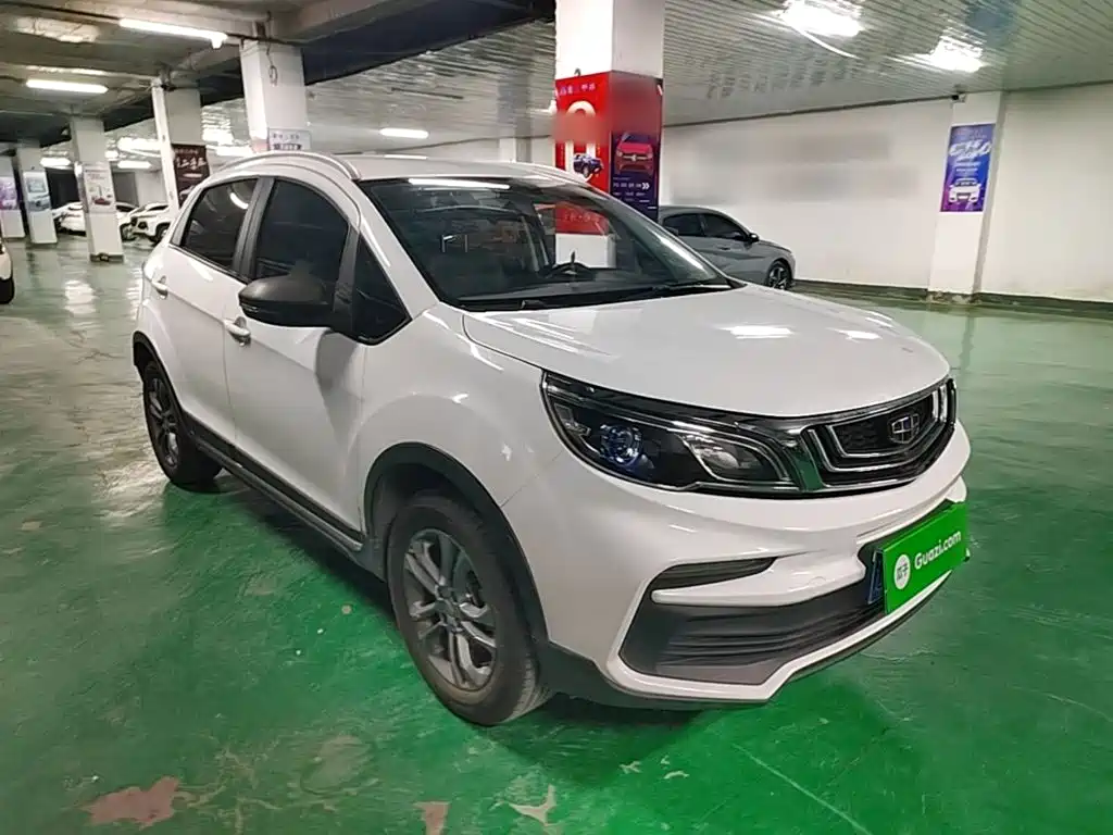 Geely Vision X3 — миниатюра 4