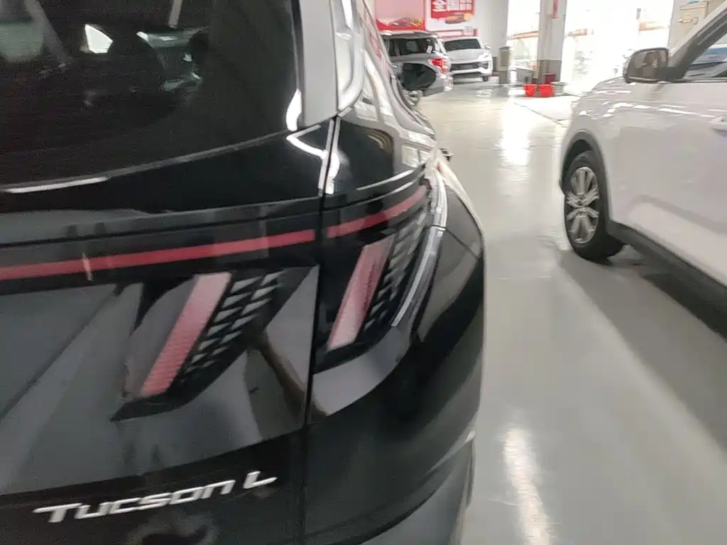 Hyundai Tucson — миниатюра 8