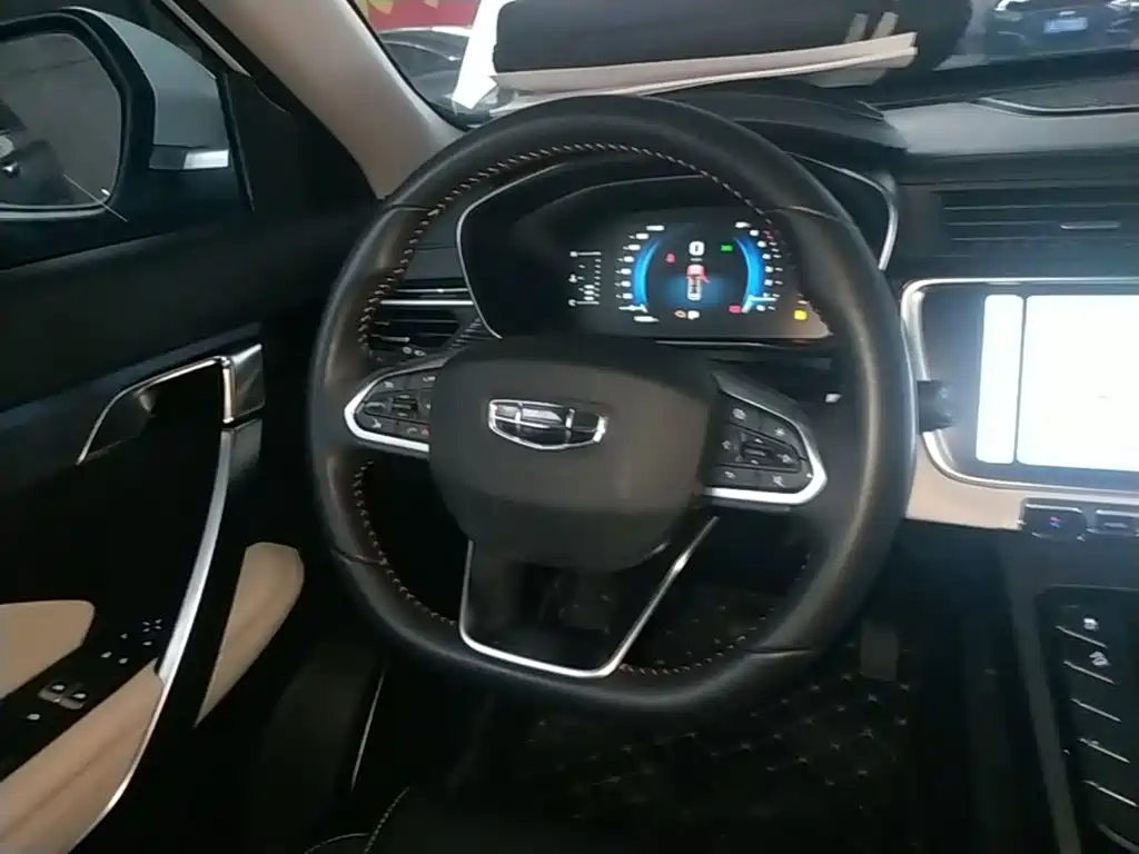 Geely Boyue — миниатюра 11