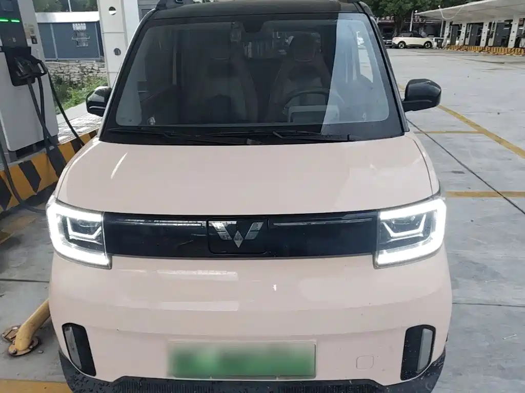 Wuling MINIEV — миниатюра 3