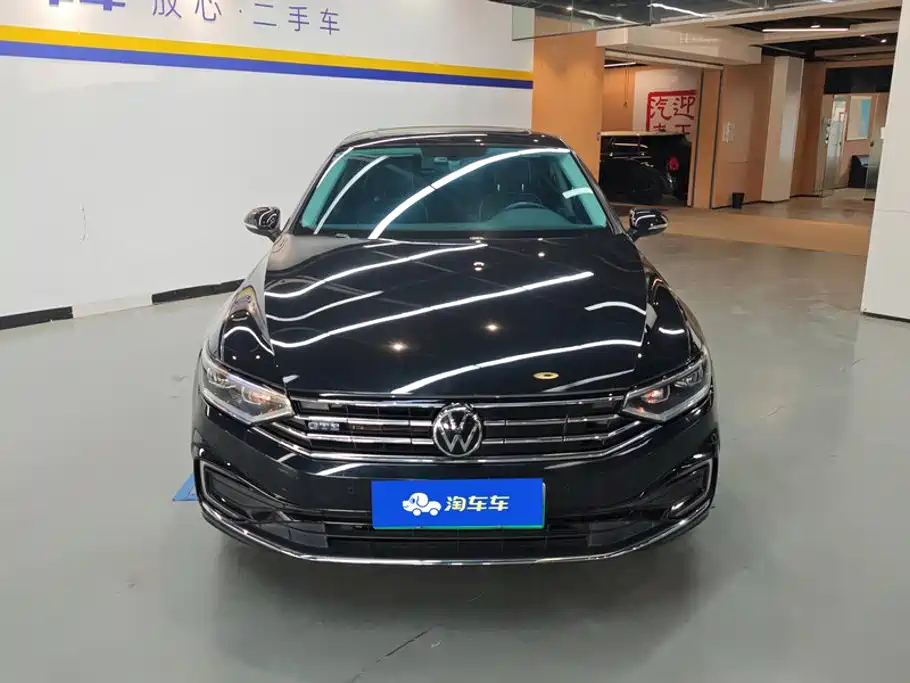 Volkswagen 迈腾 PHEV — миниатюра 2
