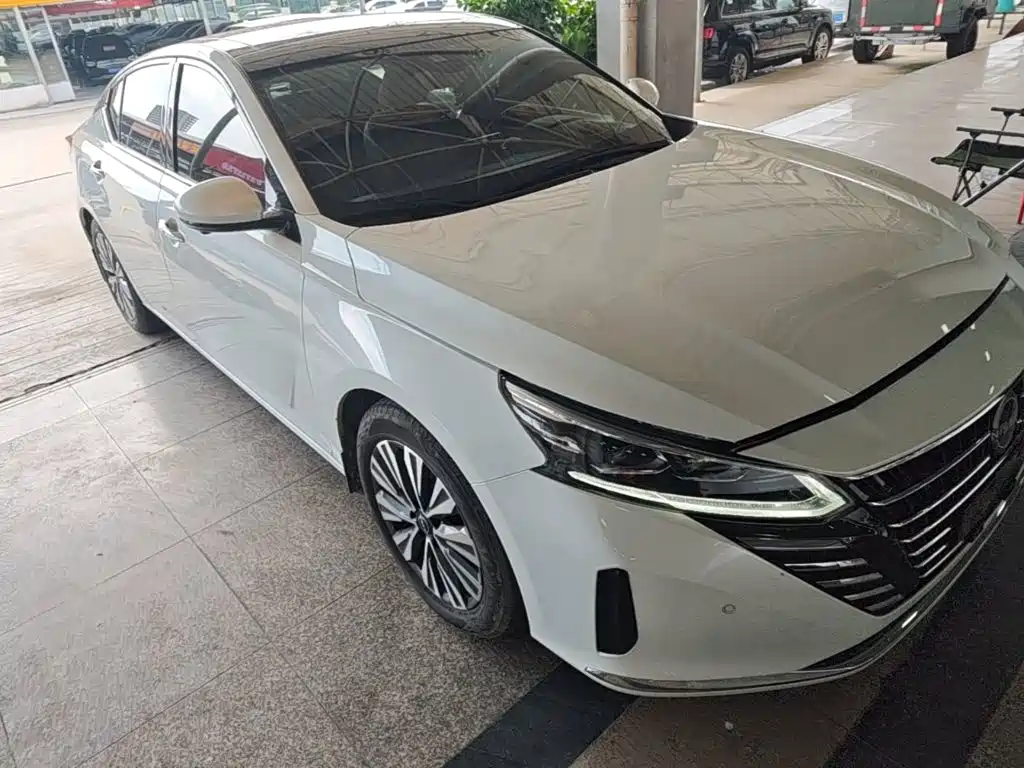 Nissan Teana — миниатюра 4