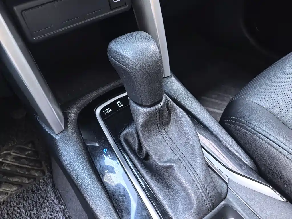 TOYOTA COROLLA SHARP AMPLIFIER