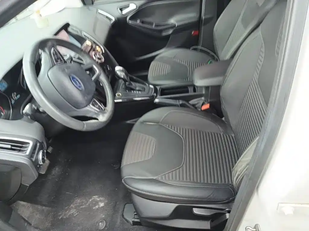 Ford Focus — миниатюра 15