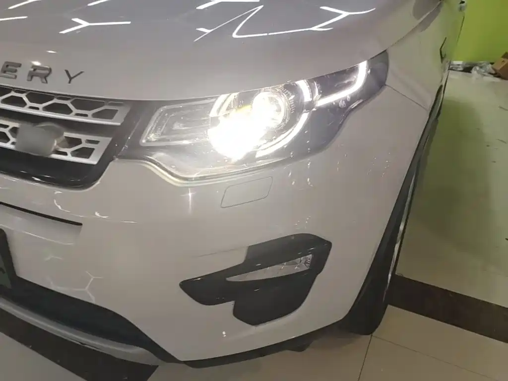 Land Rover Discovery Sport — миниатюра 24