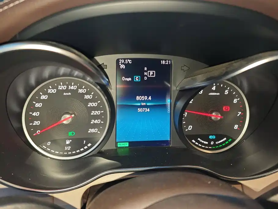 Mercedes-Benz C-Class — миниатюра 14