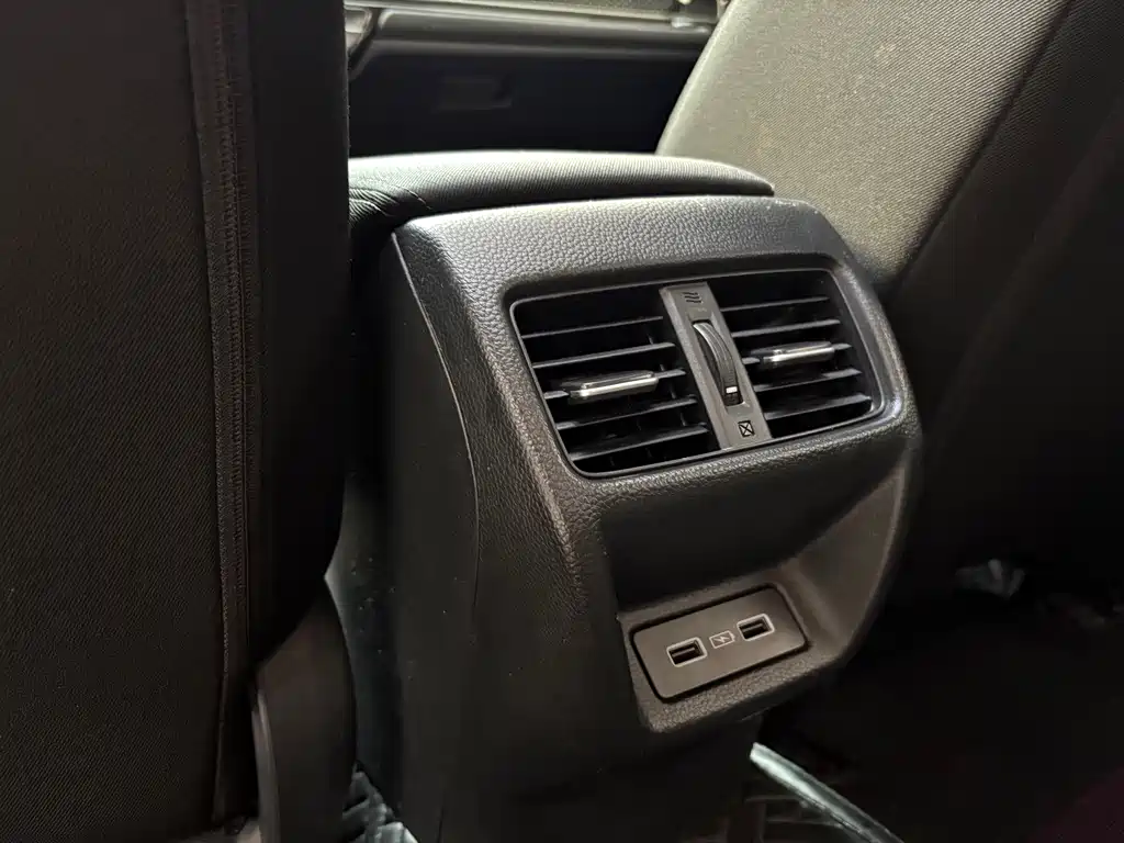 Honda Integra — миниатюра 13