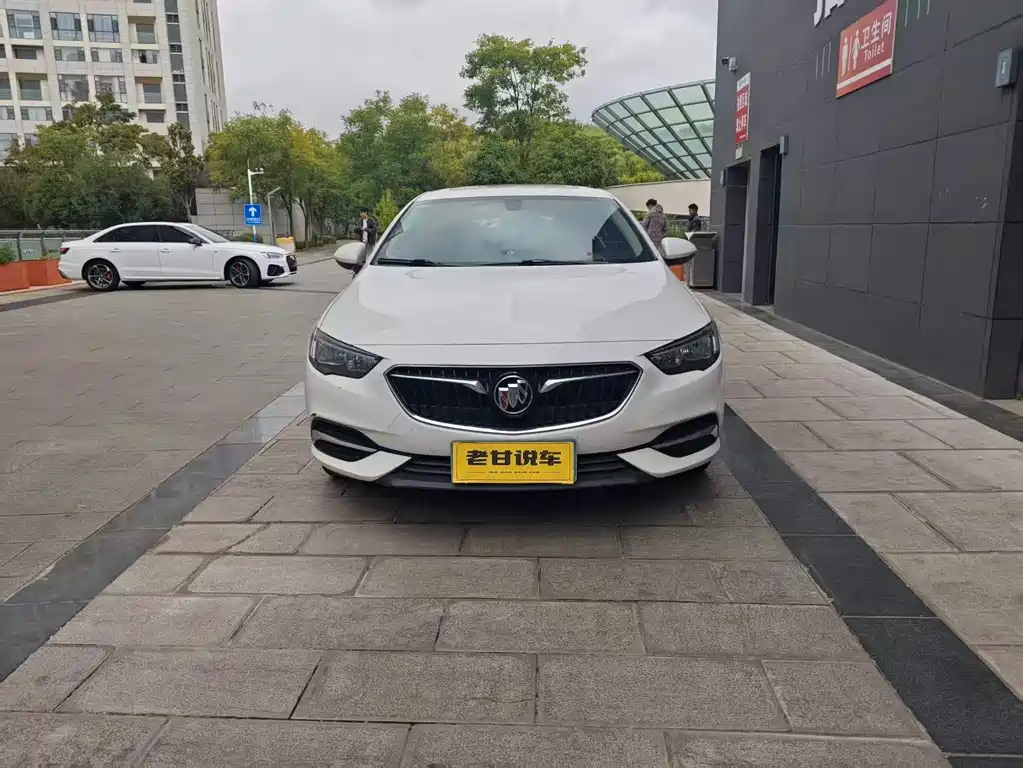Buick Regal — миниатюра 2