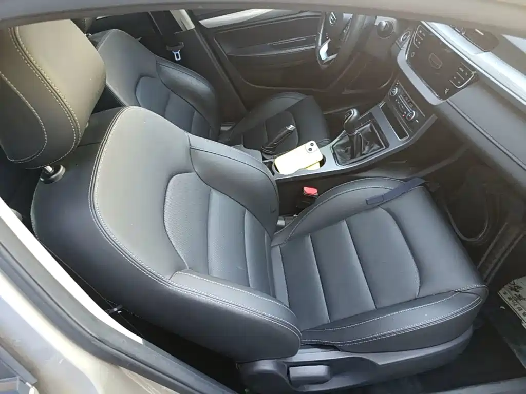 Geely Emgrand — миниатюра 25