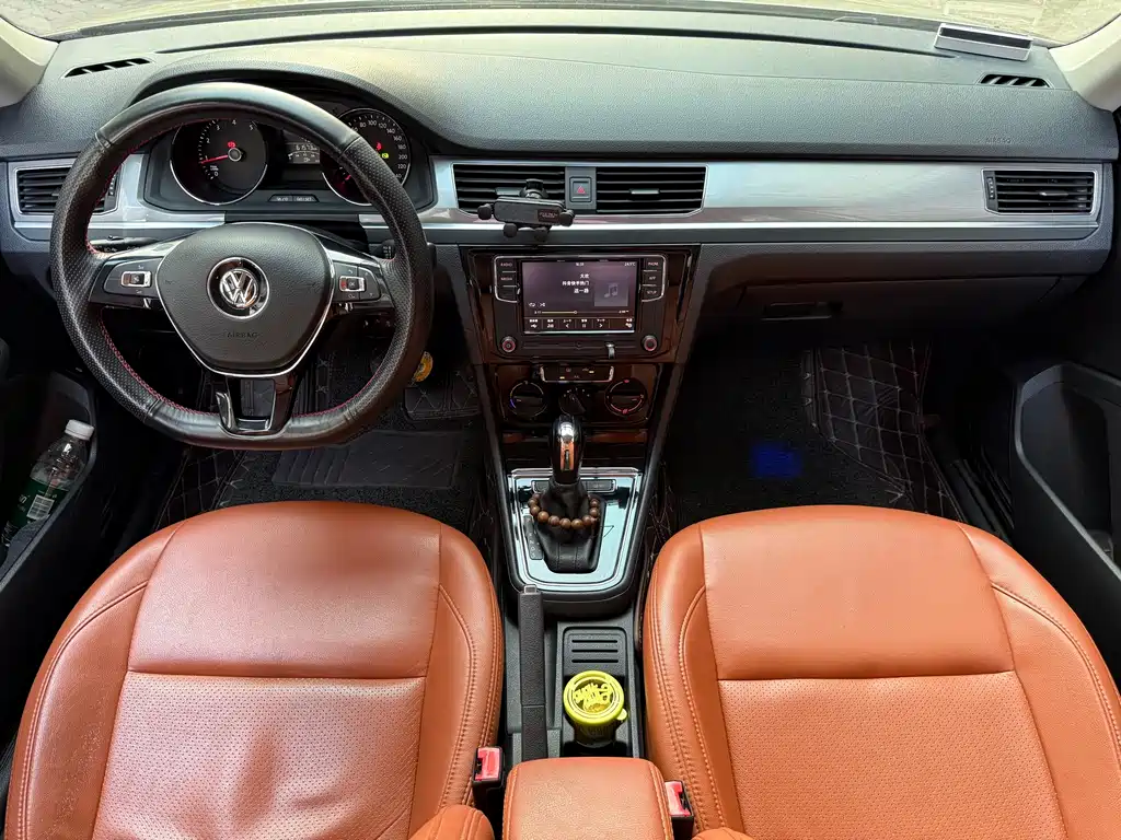 Volkswagen Bora — миниатюра 6