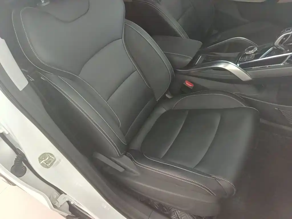 Geely Boyue — миниатюра 25
