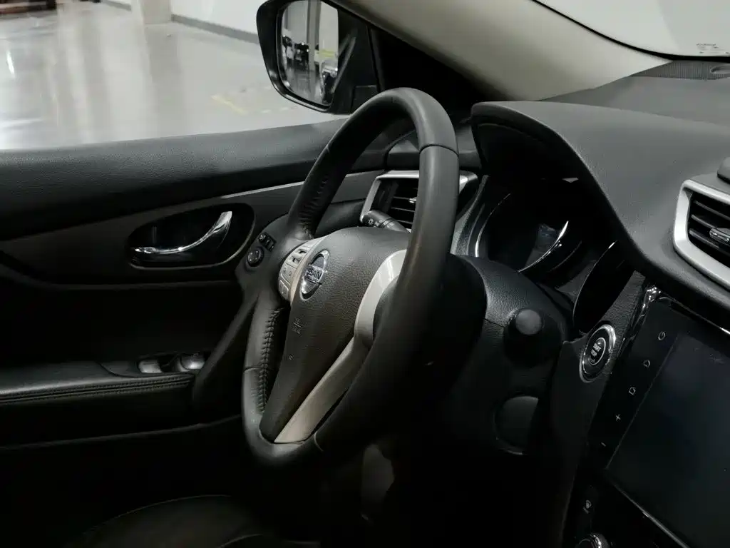 Nissan X-Trail — миниатюра 22