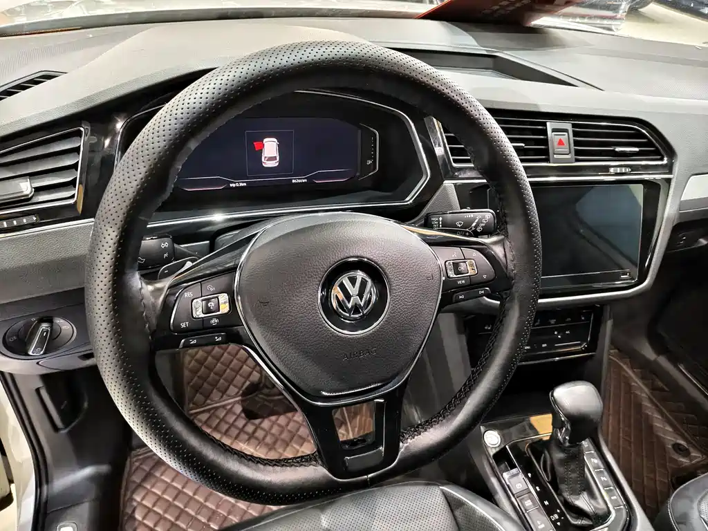 Volkswagen 途观L插电混动 — миниатюра 7