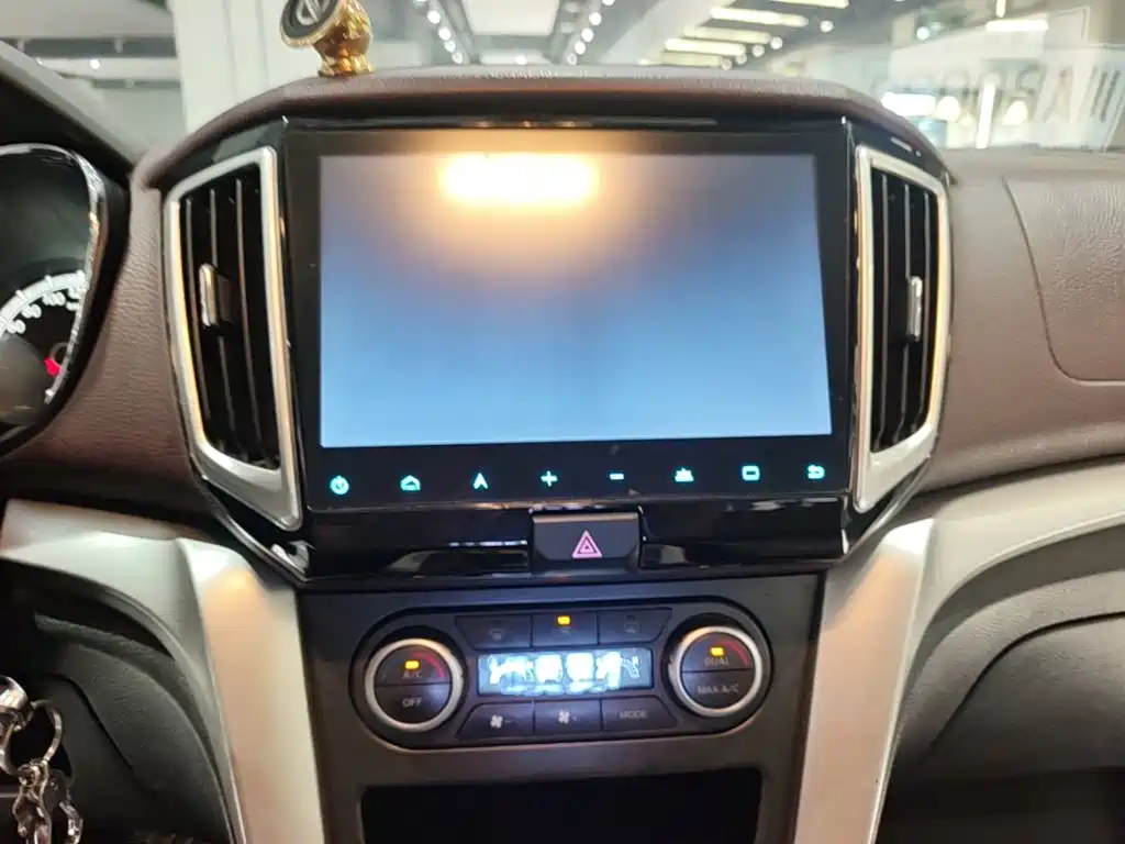 Venucia T70X — миниатюра 13
