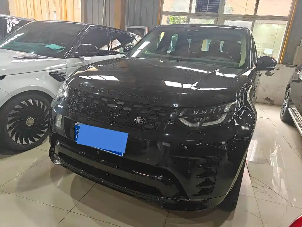 Land Rover Discovery 2018