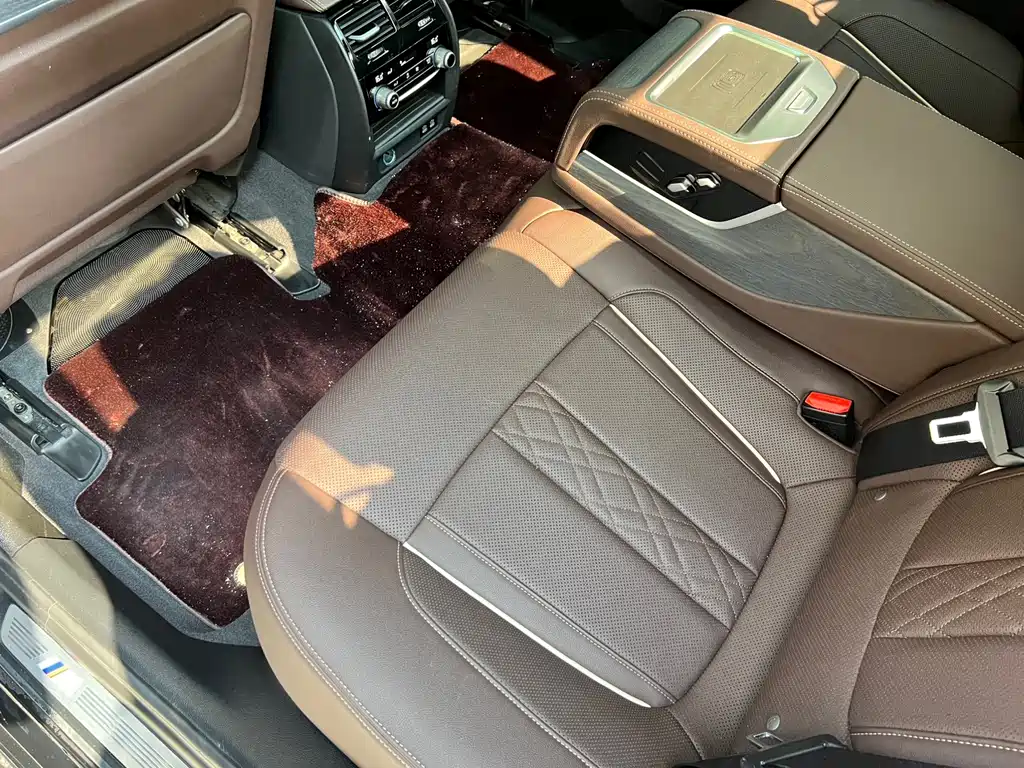 BMW 5 Series Facelift 530Li Premium Type M Sport Package, фото 13