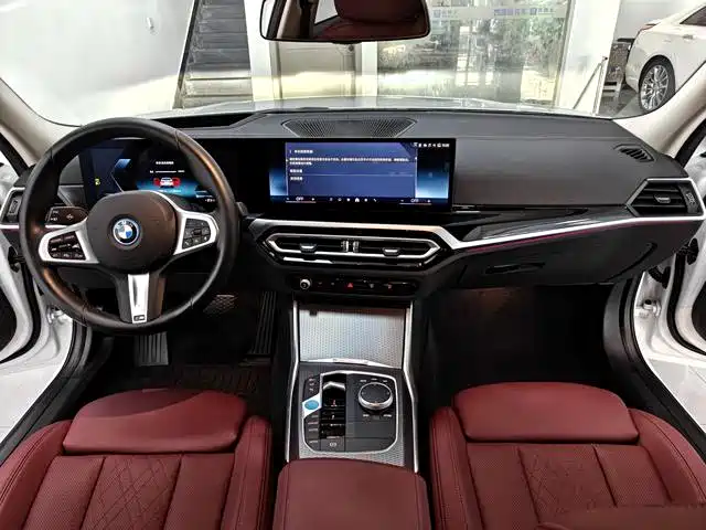BMW i3 — миниатюра 11