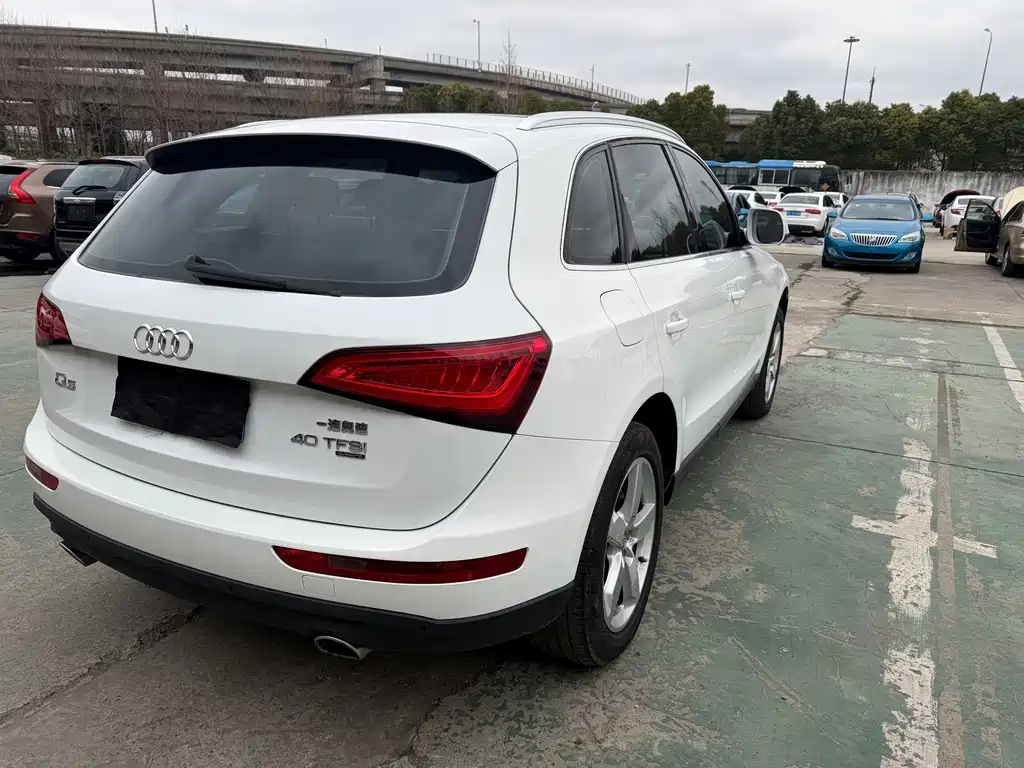Audi Q5 2015 40 TFSI