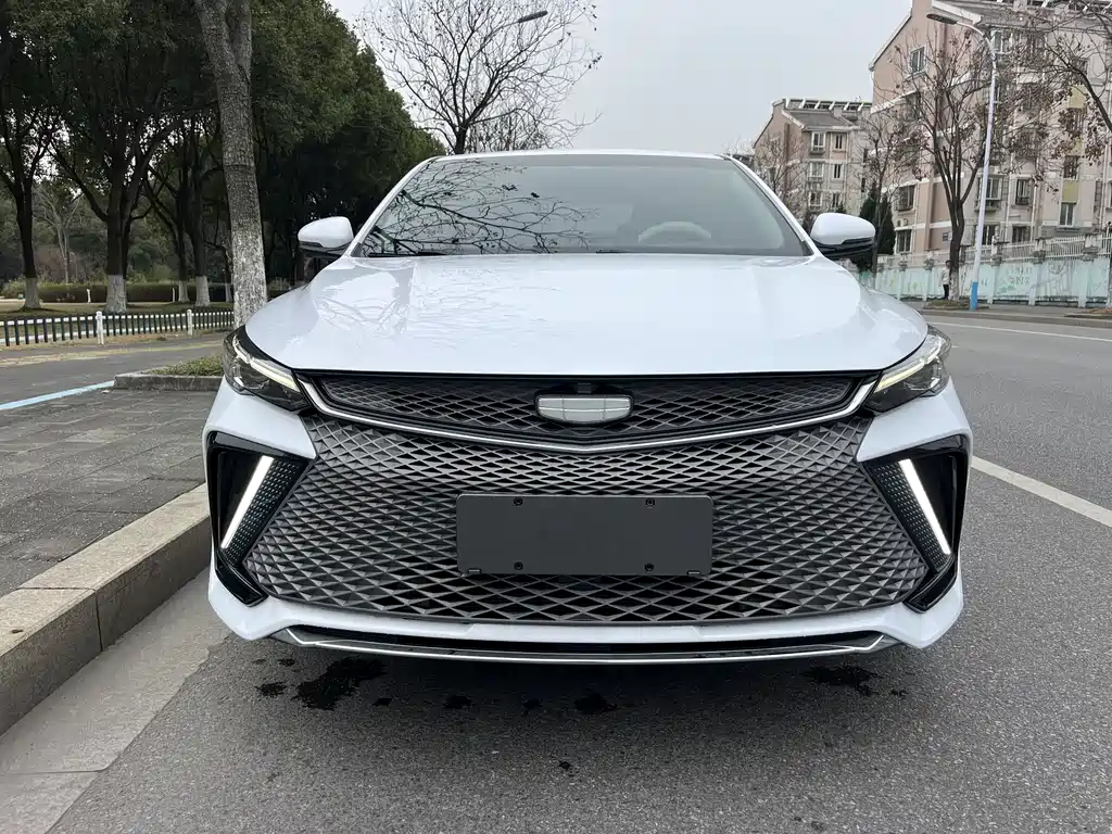 GEELY AUTOMOBILE EMGRAND L HIP