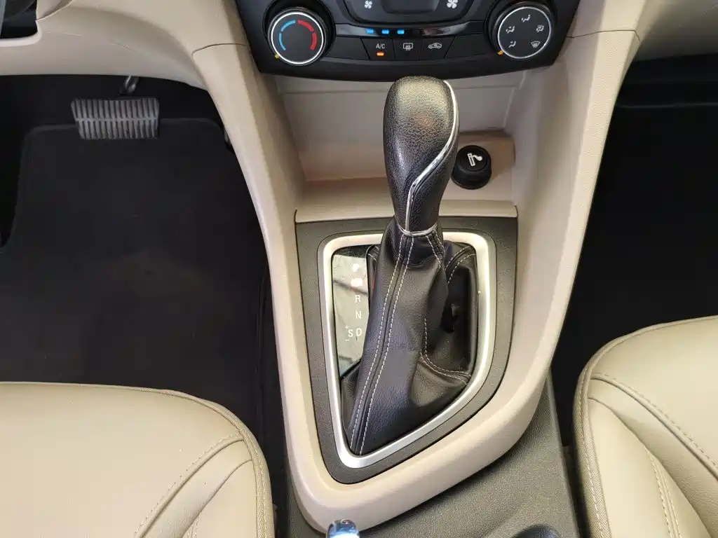 Buick Excelle — миниатюра 14