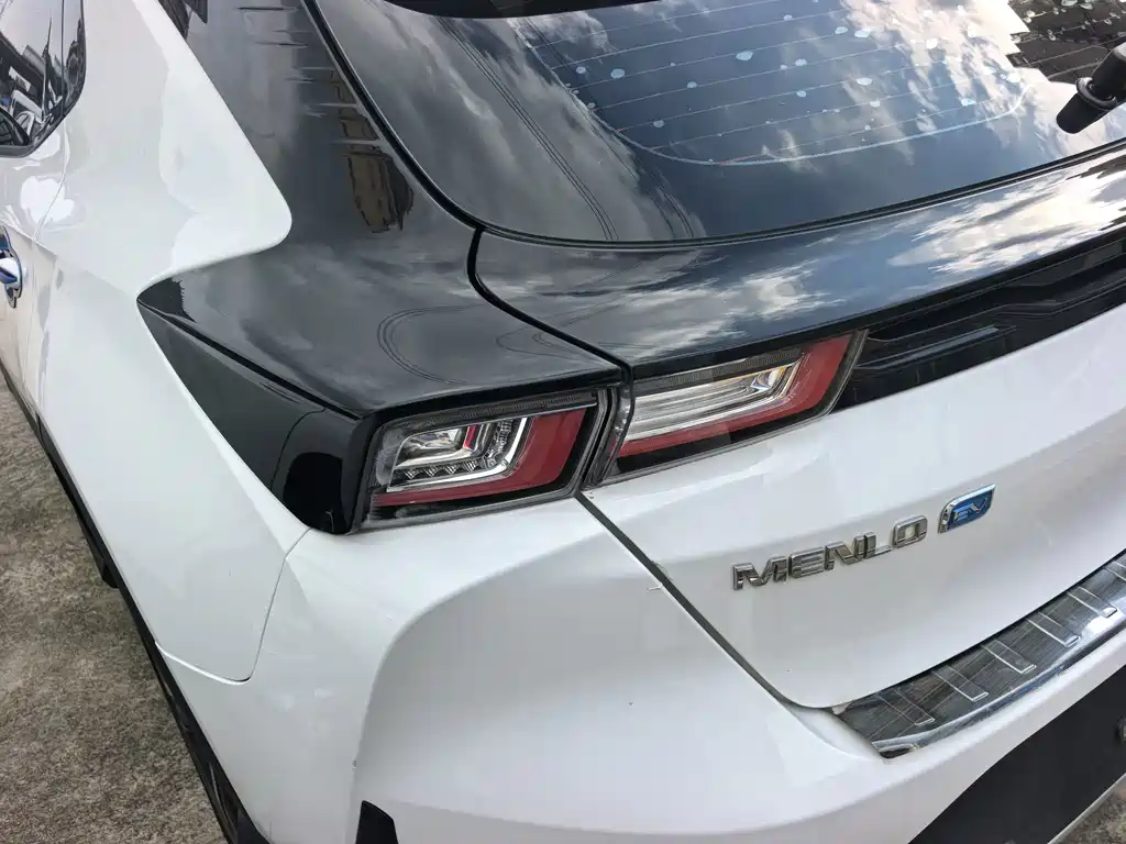Chevrolet Menlo — миниатюра 9