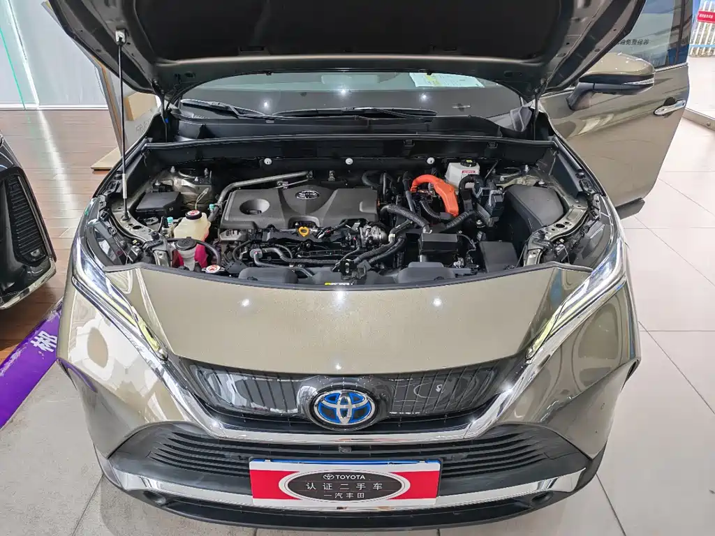 Toyota Harrier — миниатюра 15