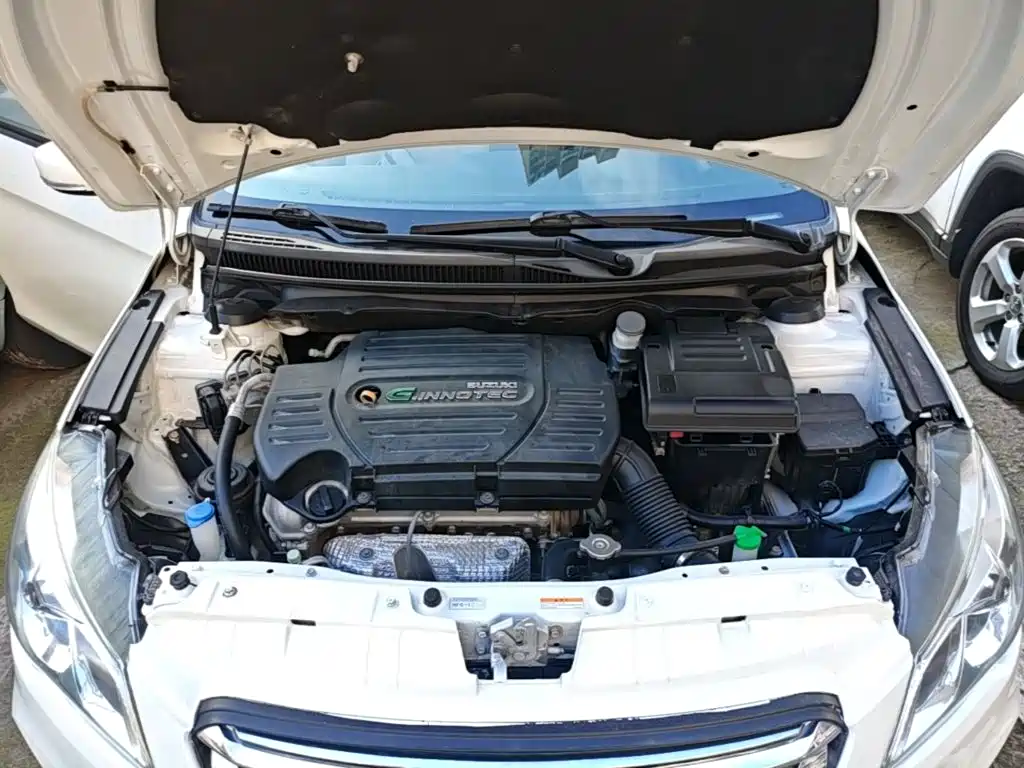 Suzuki Alivio — миниатюра 20