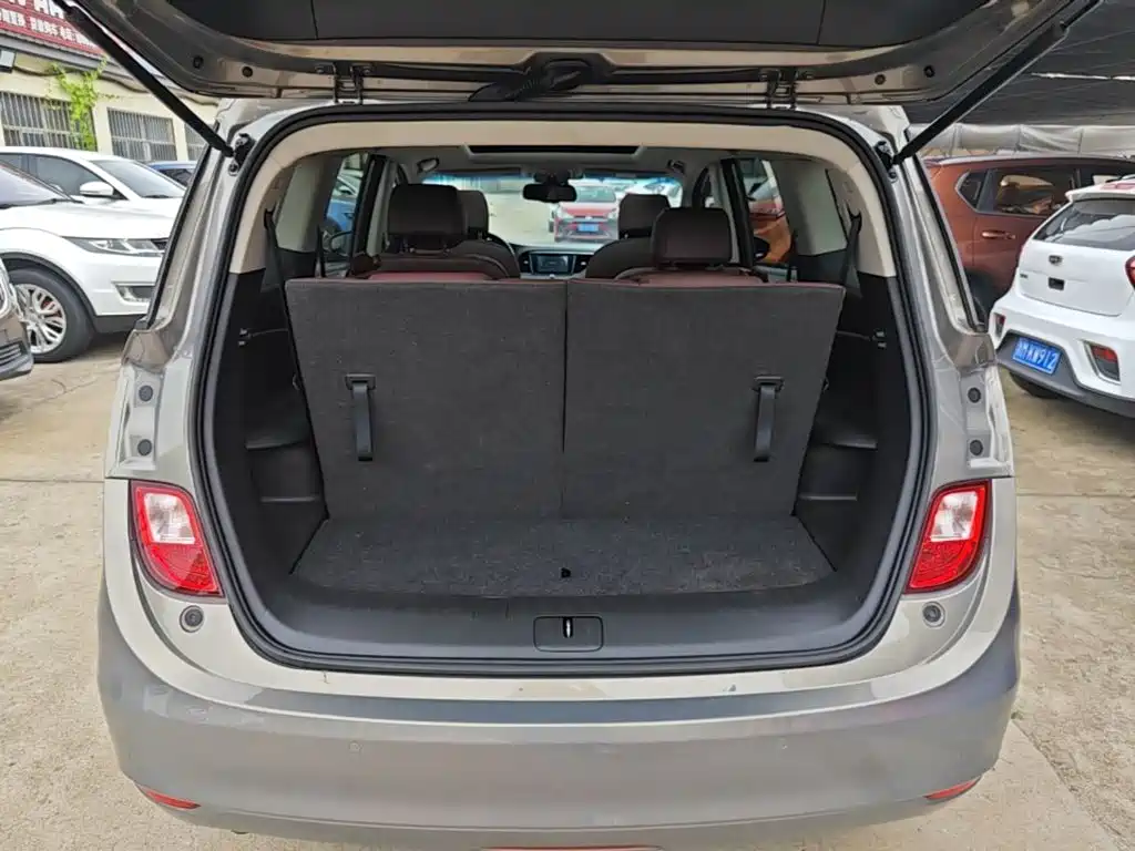 Buick GL6 — миниатюра 19
