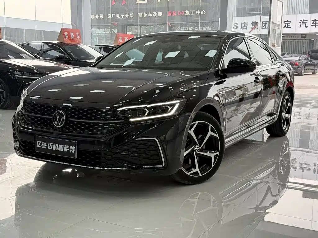 Volkswagen Passat 2024
