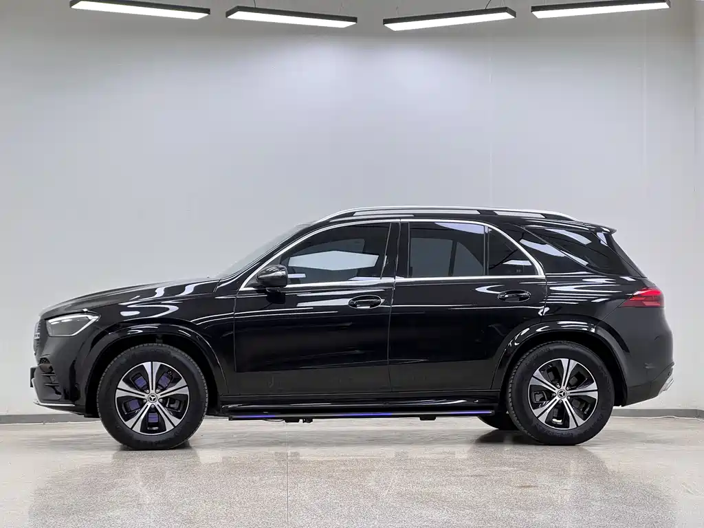 Mercedes-Benz GLE (Import) — миниатюра 4