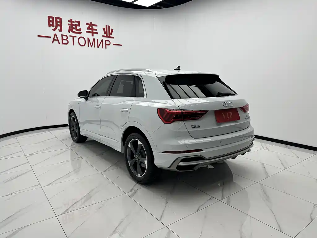 Audi Q3 2022 35 TFSI Fashion