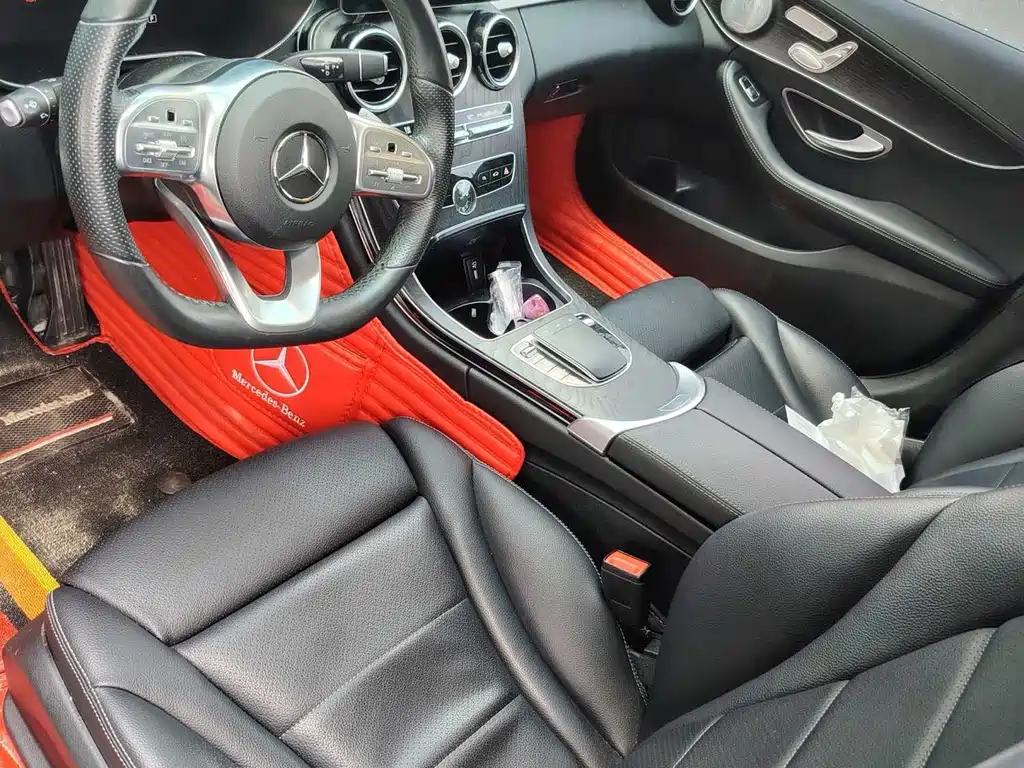 Mercedes-Benz C-Class — миниатюра 5