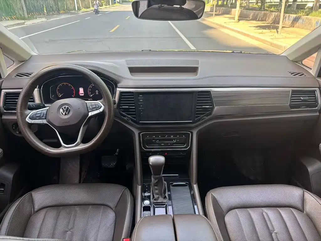 Volkswagen Viloran — миниатюра 6