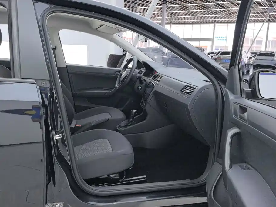Volkswagen Santana 1.5L Auto Elegant Edition China VI, фото 8