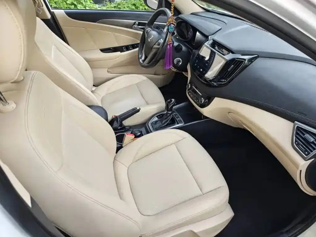 Changan Eado — миниатюра 9