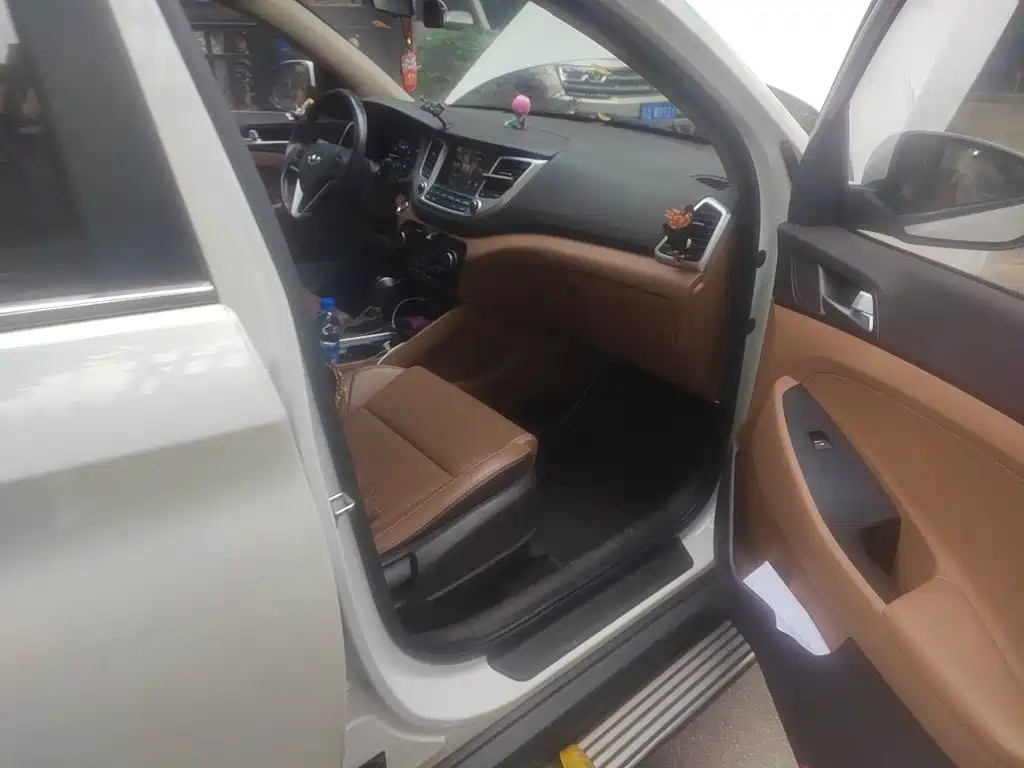Hyundai Tucson — миниатюра 19
