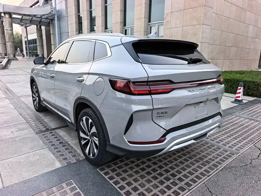 BYD PLUS New Energy — миниатюра 4