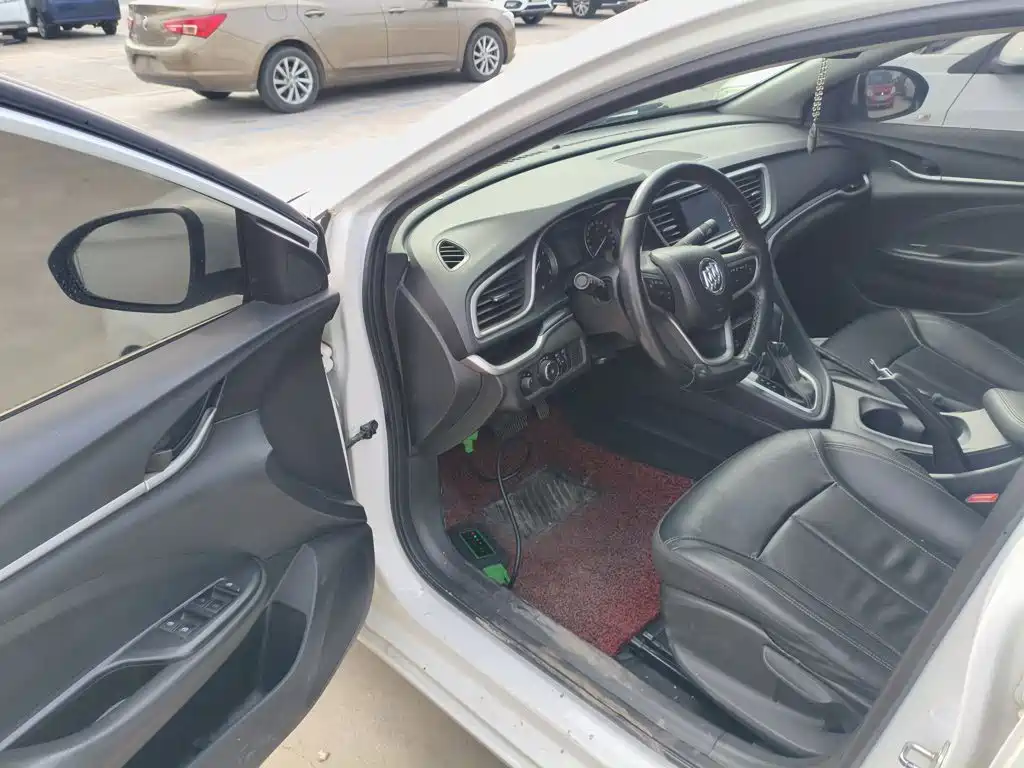 Buick Excelle — миниатюра 16