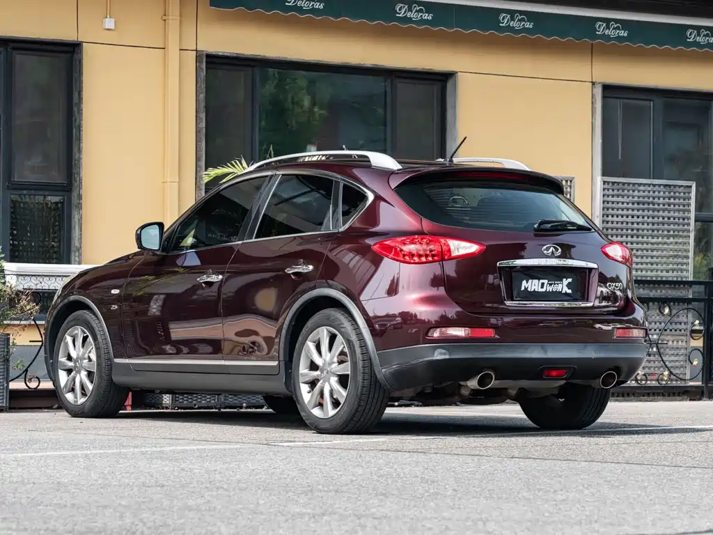 Infiniti QX50 (Import) — миниатюра 8