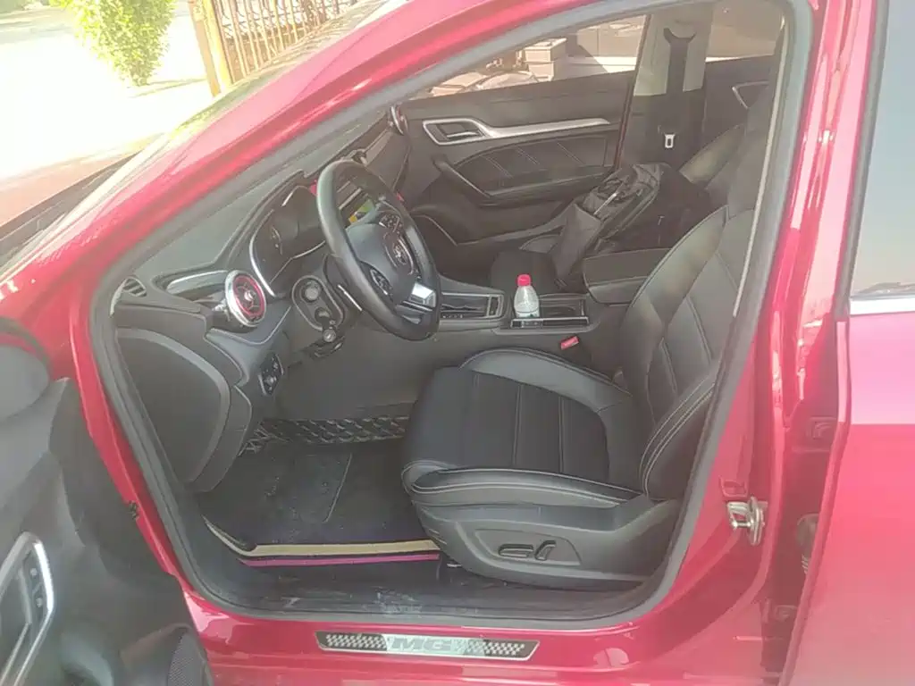 MG MG6 — миниатюра 15