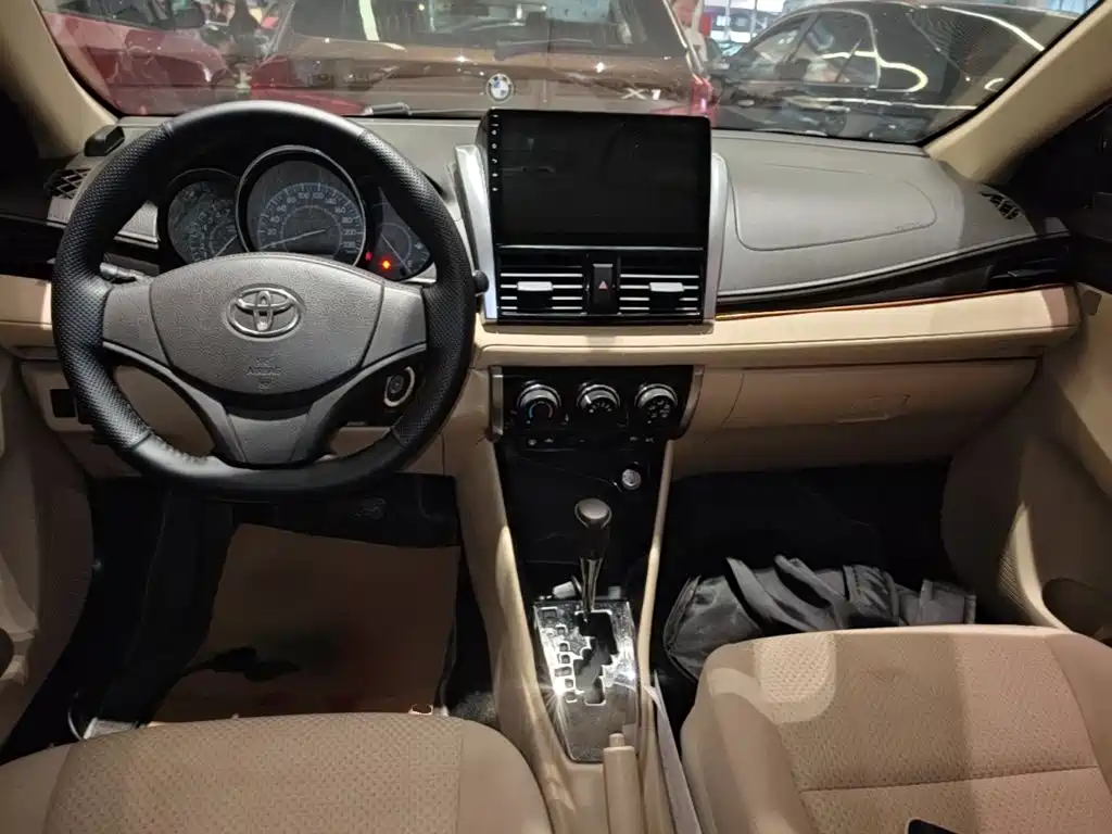 Toyota Vios — миниатюра 10