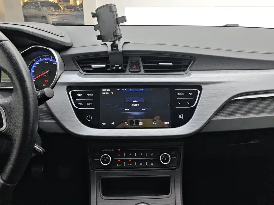 Geely Vision — миниатюра 13