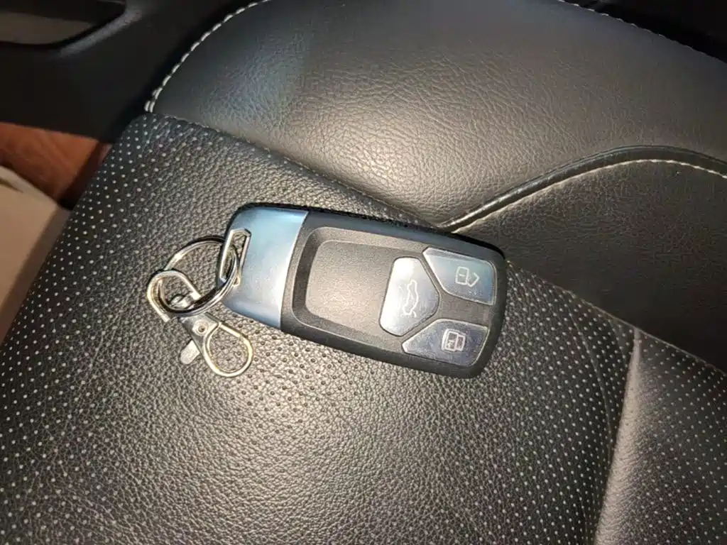 Nissan Terra — миниатюра 9