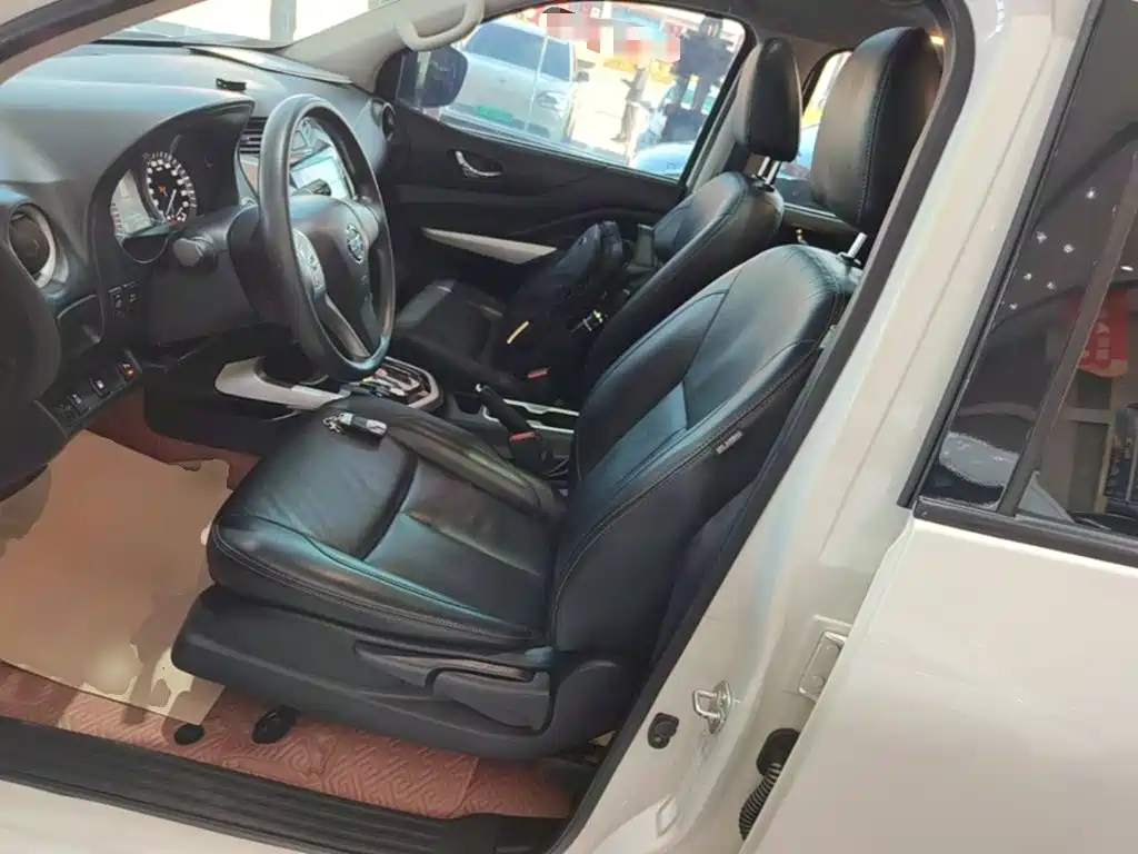 Nissan Terra — миниатюра 15