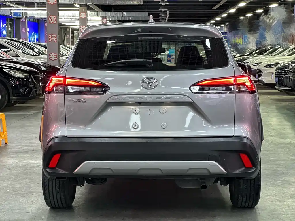 Toyota Corolla Cross — миниатюра 4