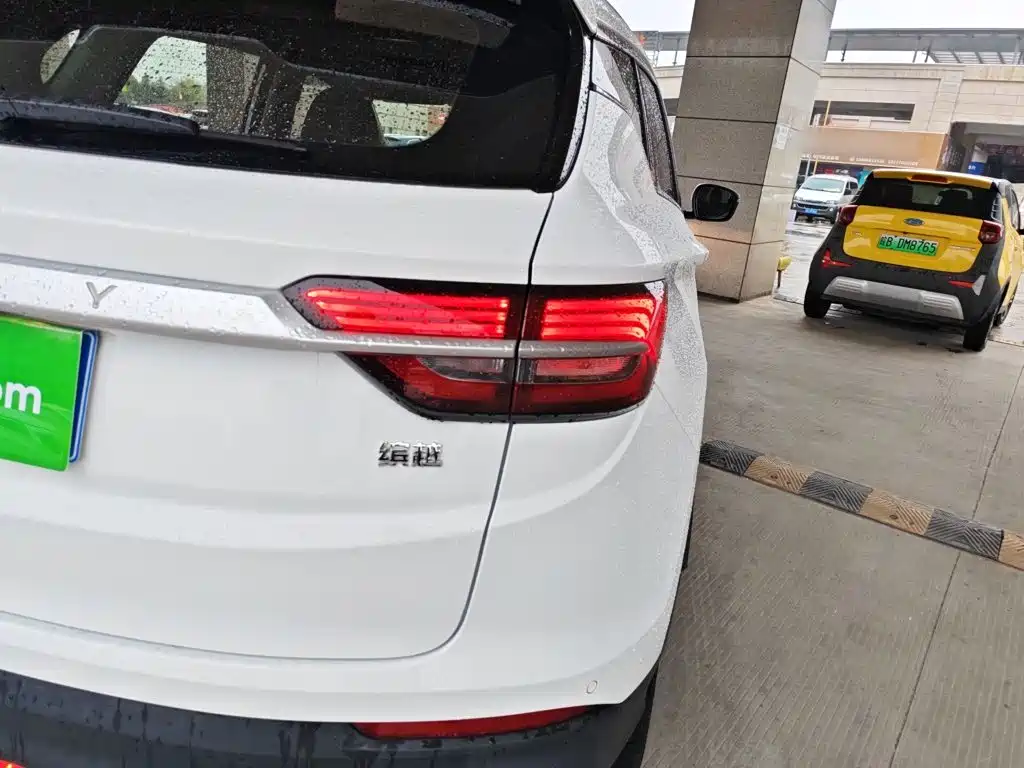 Geely Binyue — миниатюра 24