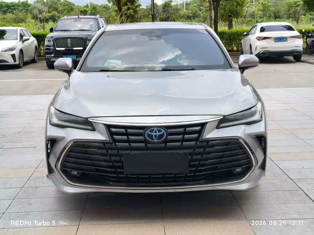 Toyota Avalon — миниатюра 2