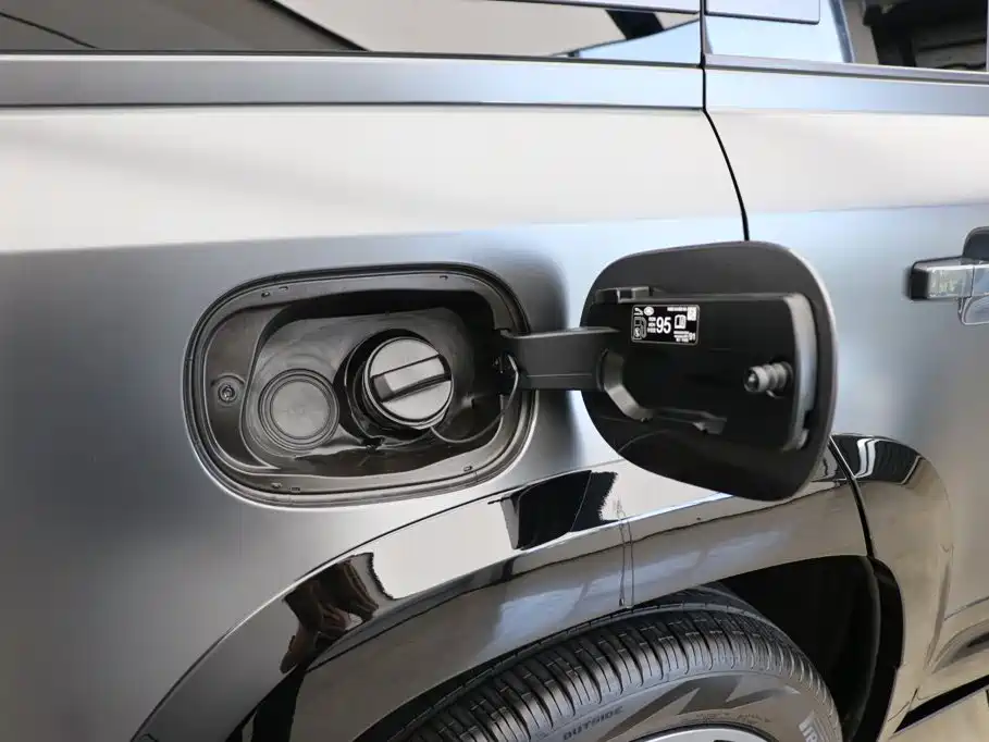 Land Rover Defender — миниатюра 30